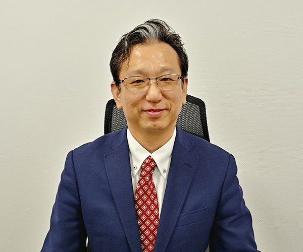 代表取締役社長　高木信一